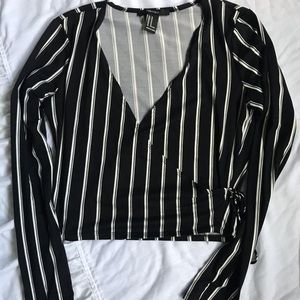 Black and white crop top